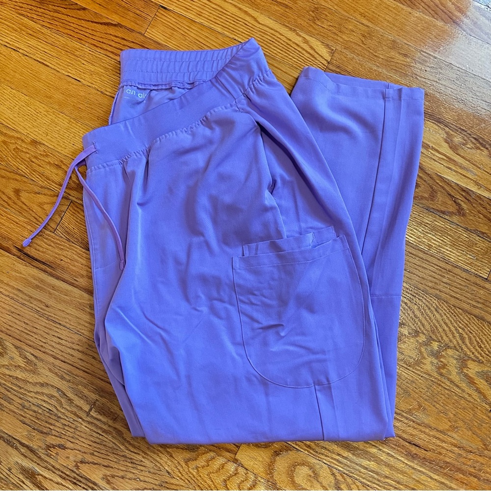 Mandala scrub pants slim straight- purple